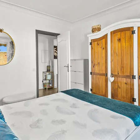Appartement Entier 3 Pièces Face Au Port