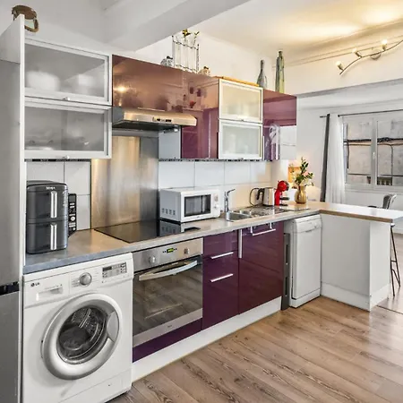 Appartement Entier 3 Pièces Face Au Port *