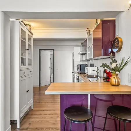 Appartement Entier 3 Pièces Face Au Port *